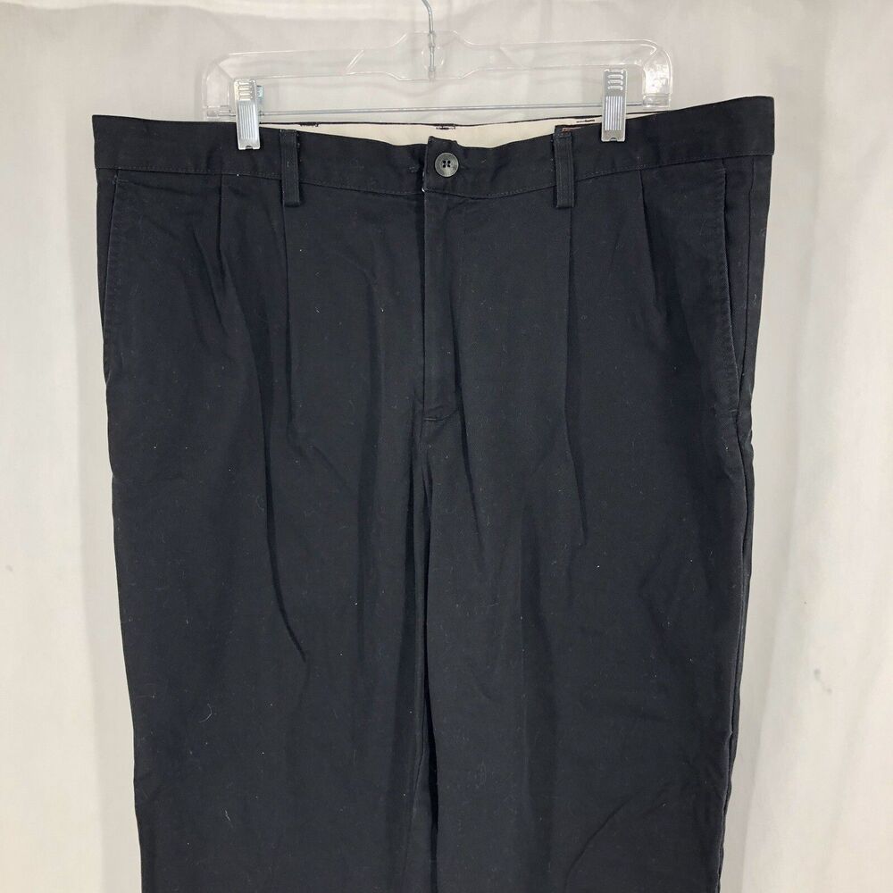 Levi's Strauss Signature Classic Pleat Black Khakis Pants 40x32 41x31